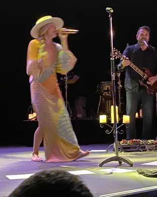 Leann Rimes Lady Lake